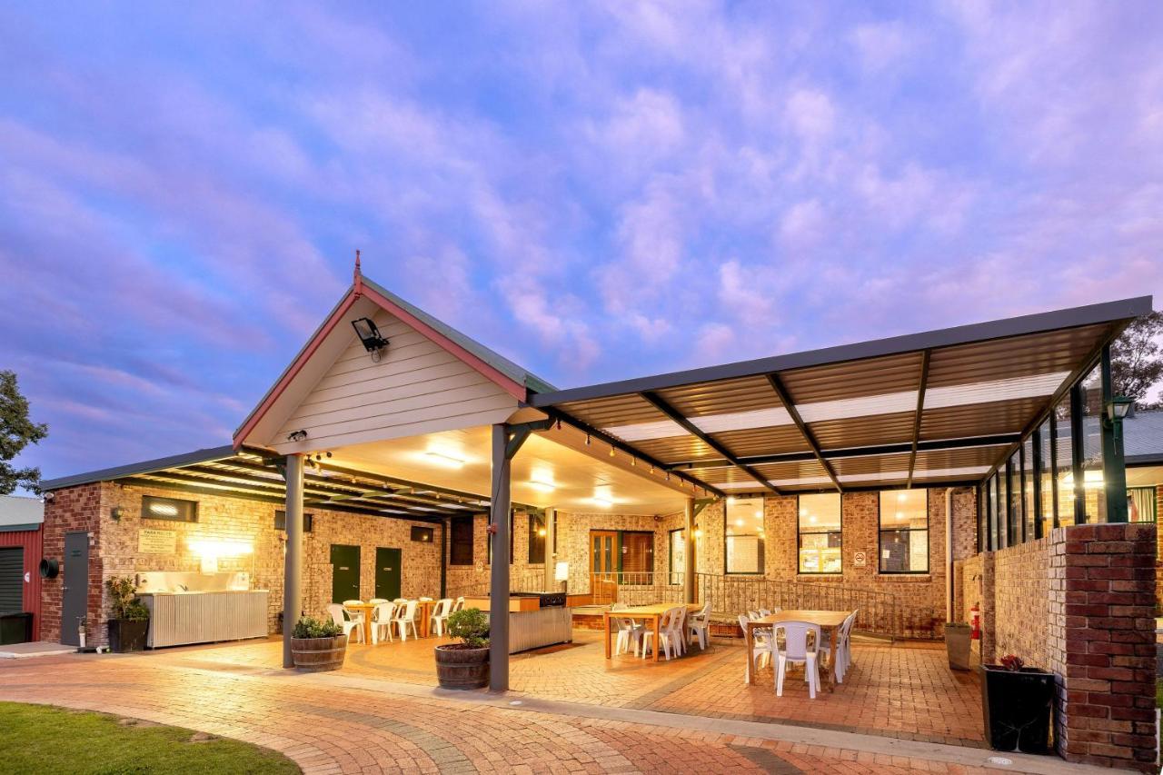 Big4 Mudgee Holiday Park Buitenkant foto