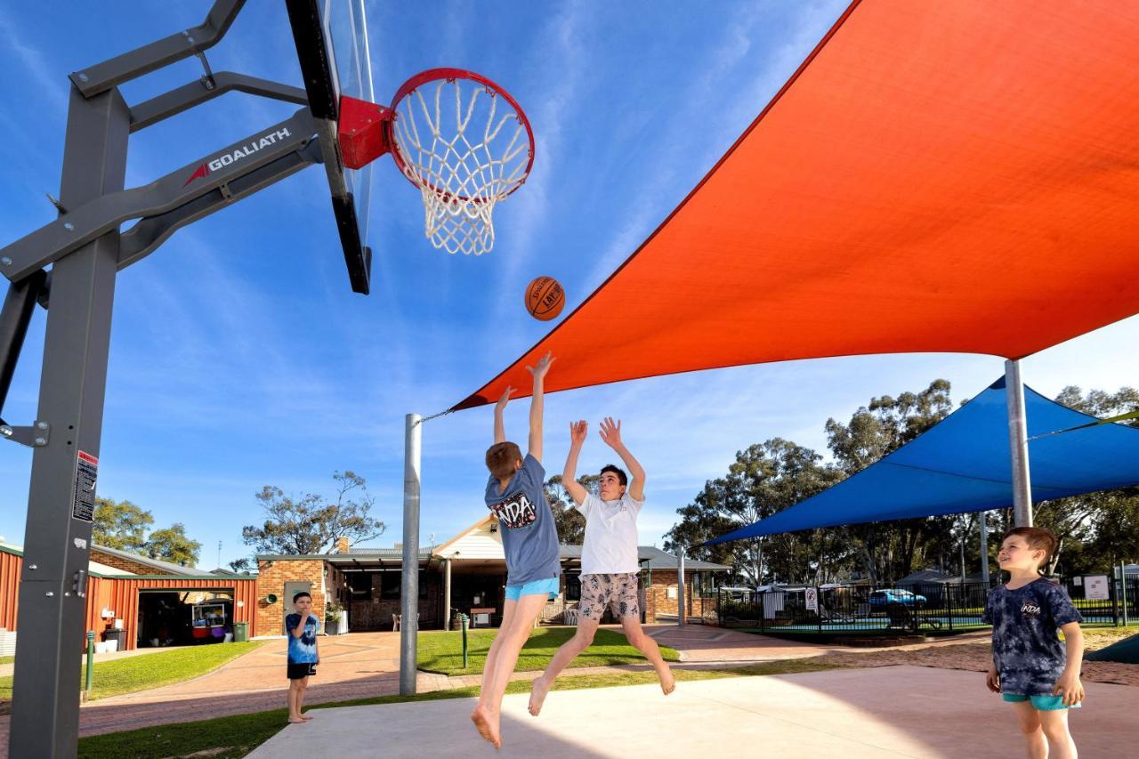 Big4 Mudgee Holiday Park Buitenkant foto