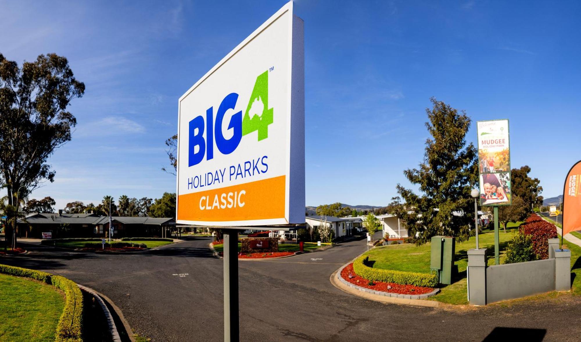 Big4 Mudgee Holiday Park Buitenkant foto
