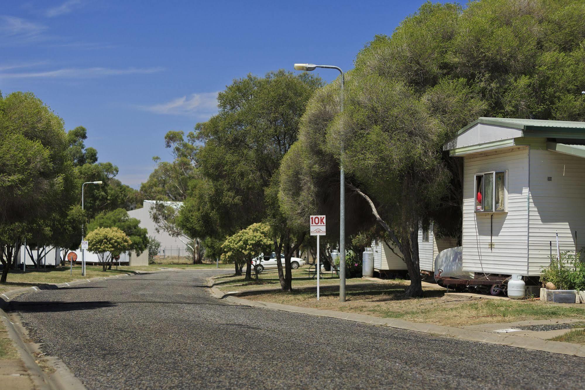 Big4 Mudgee Holiday Park Buitenkant foto